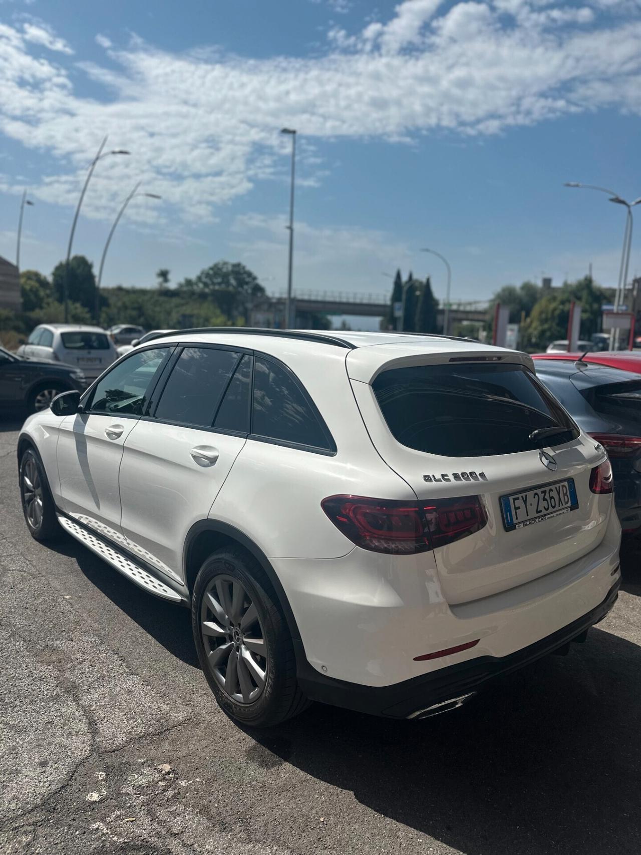 Mercedes-benz GLC 200 220 d 4Matic Premium Plus- Amg line