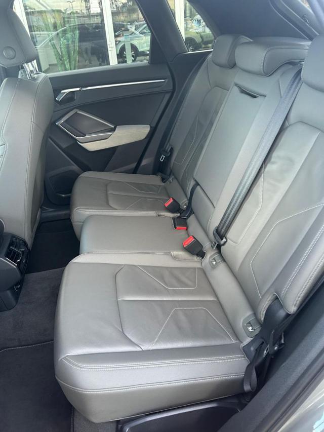 AUDI Q3 35 TDI S tronic S line edition