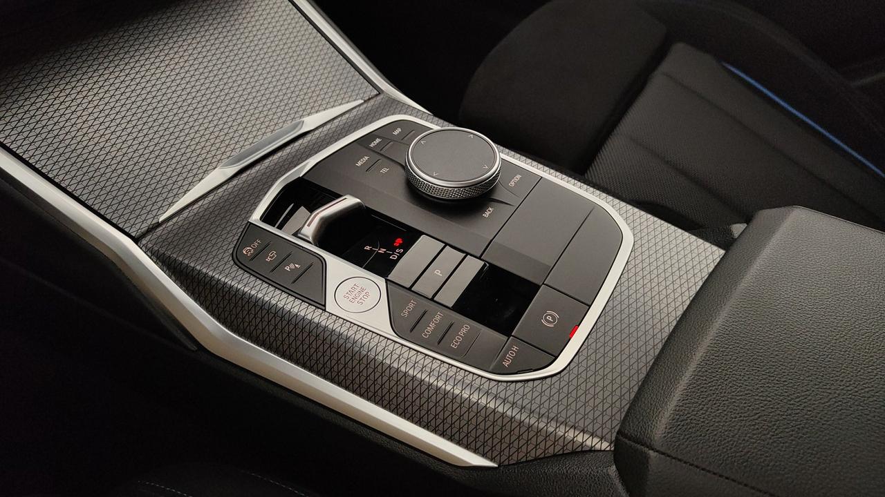 BMW Serie 3 G21 2022 Touring - 320d Touring mhev 48V xdrive MSport auto