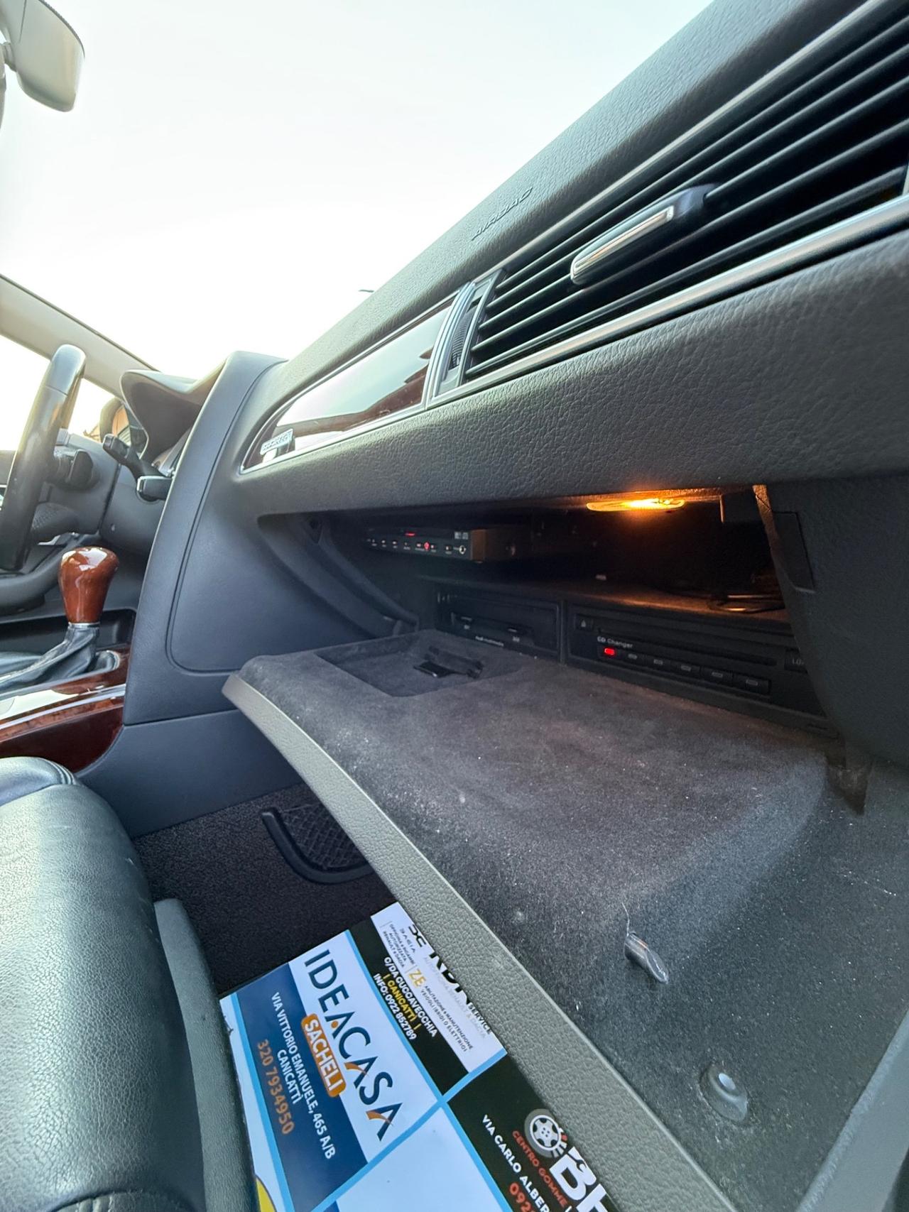 Audi A6 Avant 4.2 V8 FSI quattro tiptronic