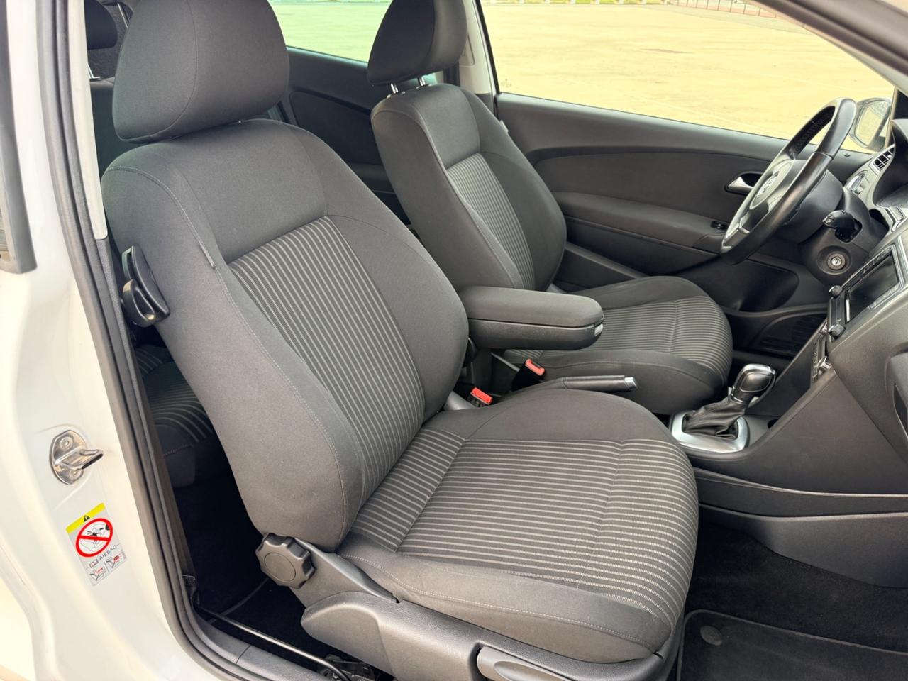 Volkswagen Polo 1.4 DSG 3p. Highline “POCHI KM”