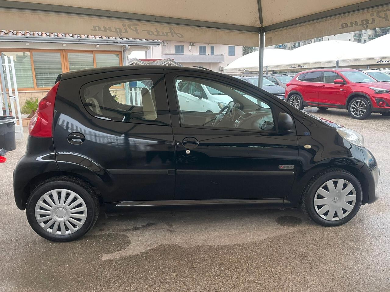 Peugeot 107 1.4 HDi 5p. Sweet Years