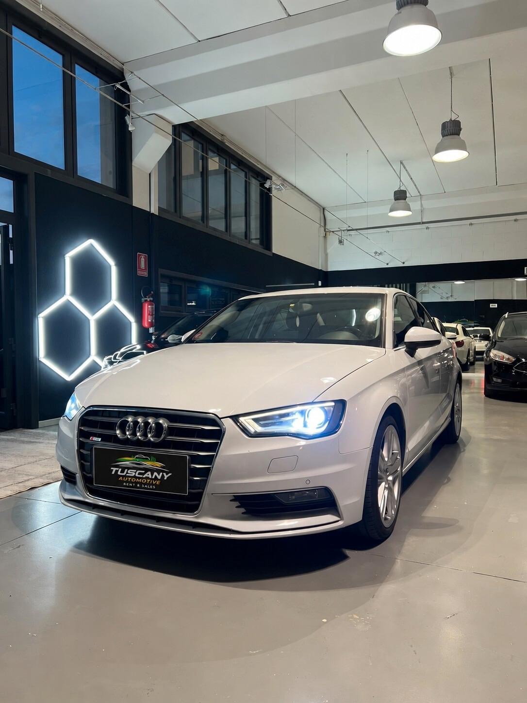 Audi A3 1.6 TDI clean diesel S tronic Ambition