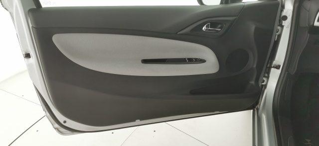 DS AUTOMOBILES DS 3 1.4 HDi 70 Chic