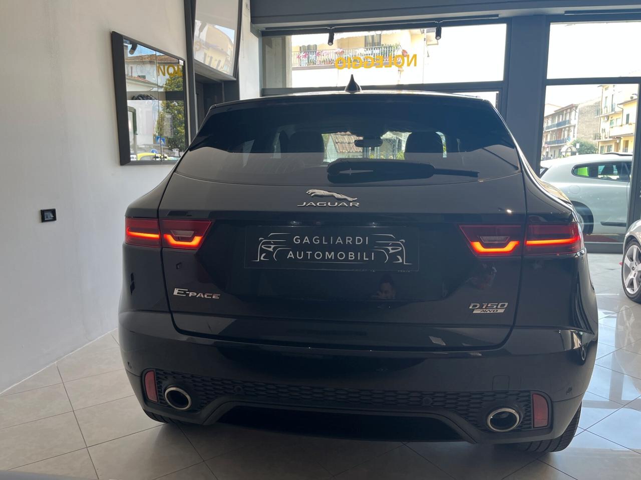 Jaguar E-Pace 2.0D 150 CV AWD R-Dynamic S