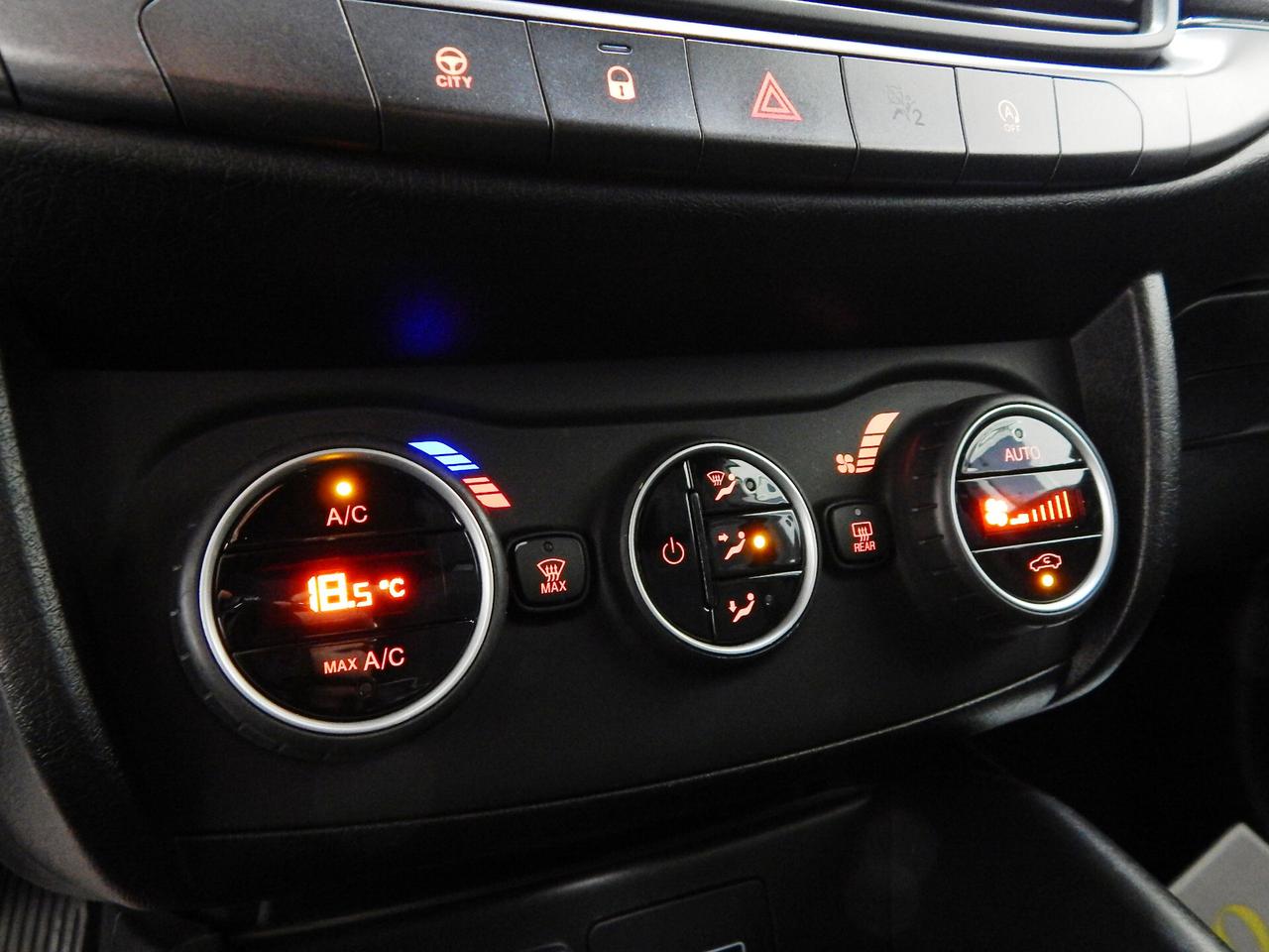 Fiat Tipo 1.6 mjt S-Design S&S 5 P. CARPLAY-PARK-RADAR-KAMERA