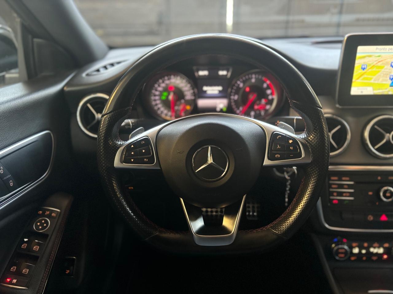 Mercedes-benz CLA 200 CLA 200 CDI Automatic Premium