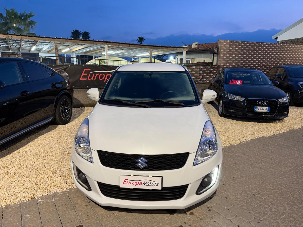Suzuki Swift 1.3 DDiS 5 porte B-Cool Bi-Color
