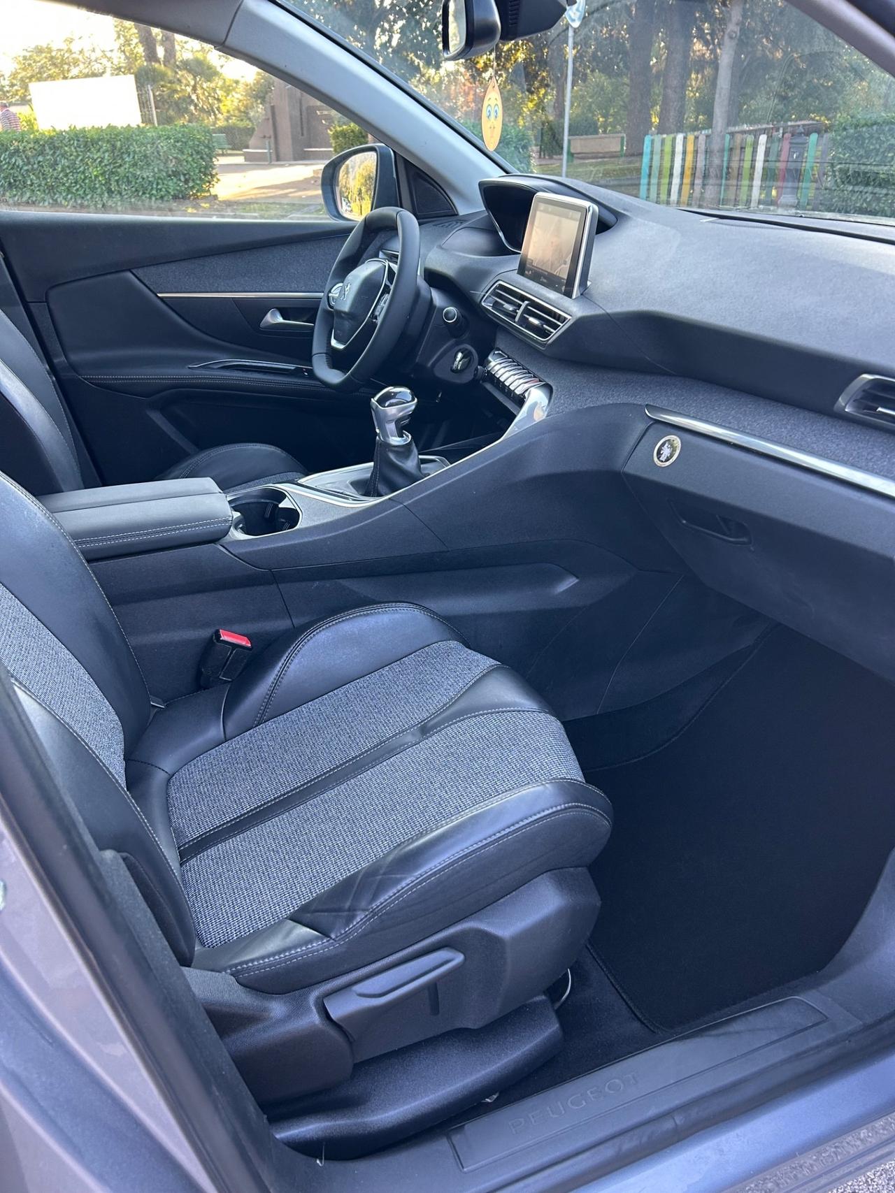 Peugeot 3008 1.6 BlueHDi 120cv Allure