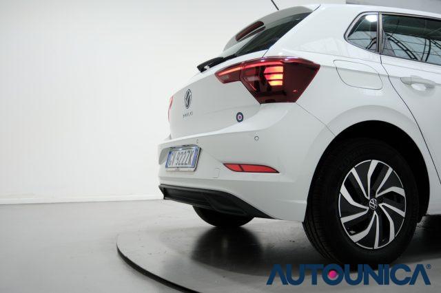 VOLKSWAGEN Polo 1.0 TSI STYLE NEOPATENTATI FARI LED