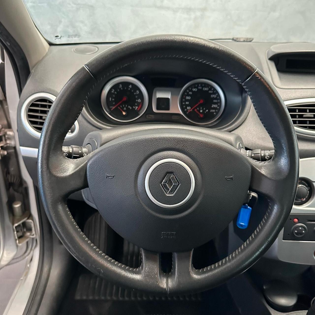 Renault Clio 1.2 16V 3 porte Rip Curl
