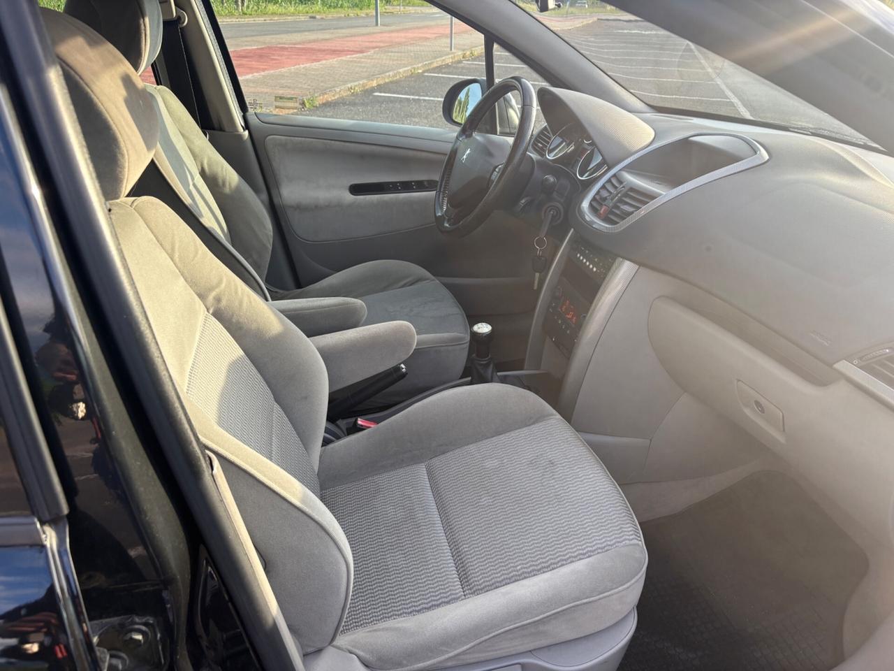 Peugeot 207 1.4 HDi*XNEOPATENTATI*2007*PERFETTA