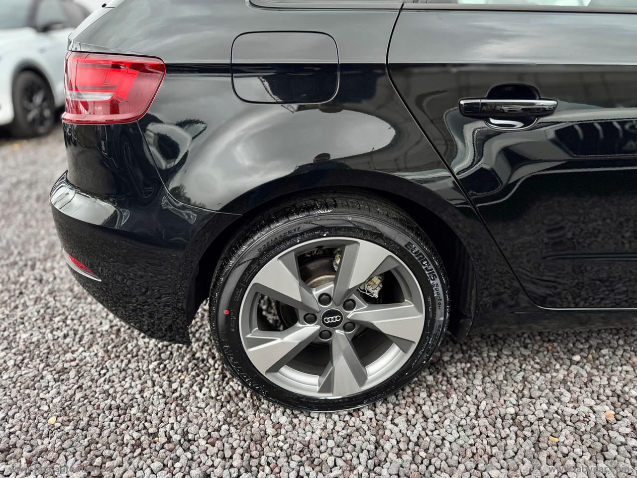 AUDI A3 SPORTBACK 1.6TDI 116CV VIRTUAL NAVI BLACK EDITION SPORT