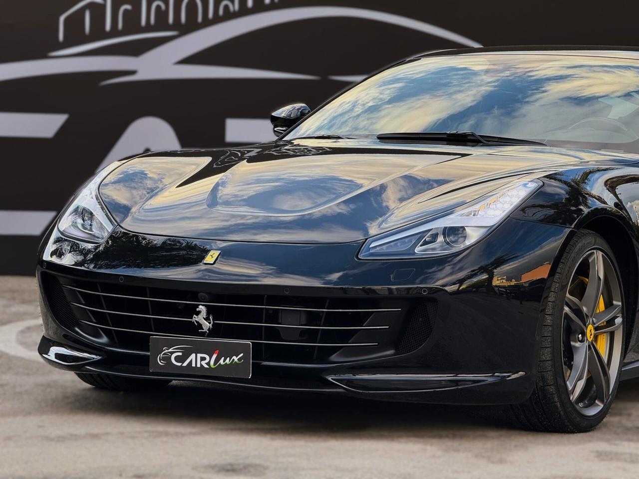 Ferrari GTC4 Lusso 6.3 DCT V12 689CV LIFT CARBONIO