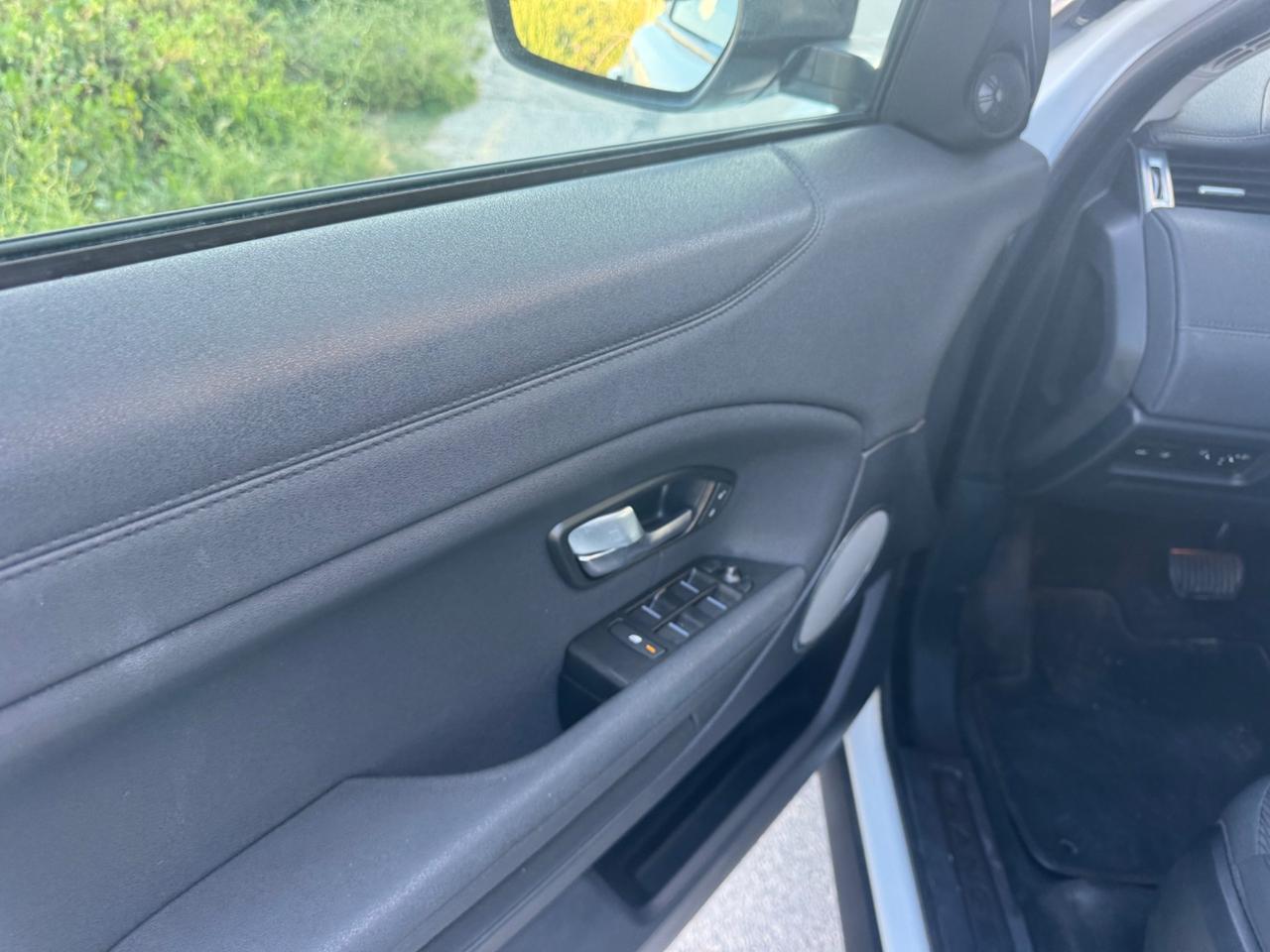 Land Rover Range Evoque 2.0 TD4 150 CV 5p. SE Dynamic