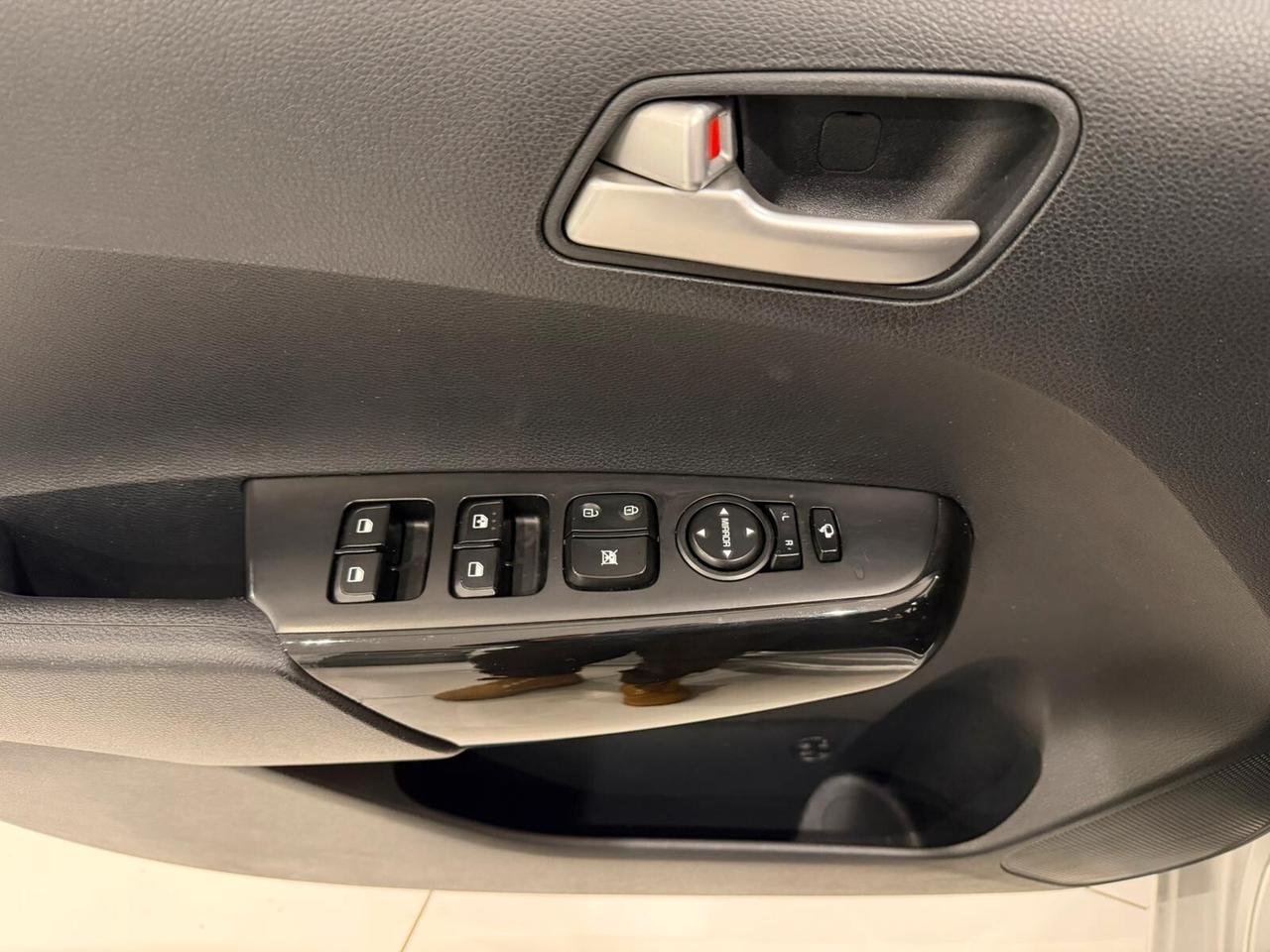 Kia Picanto 1.0 12V 5 porte Cool