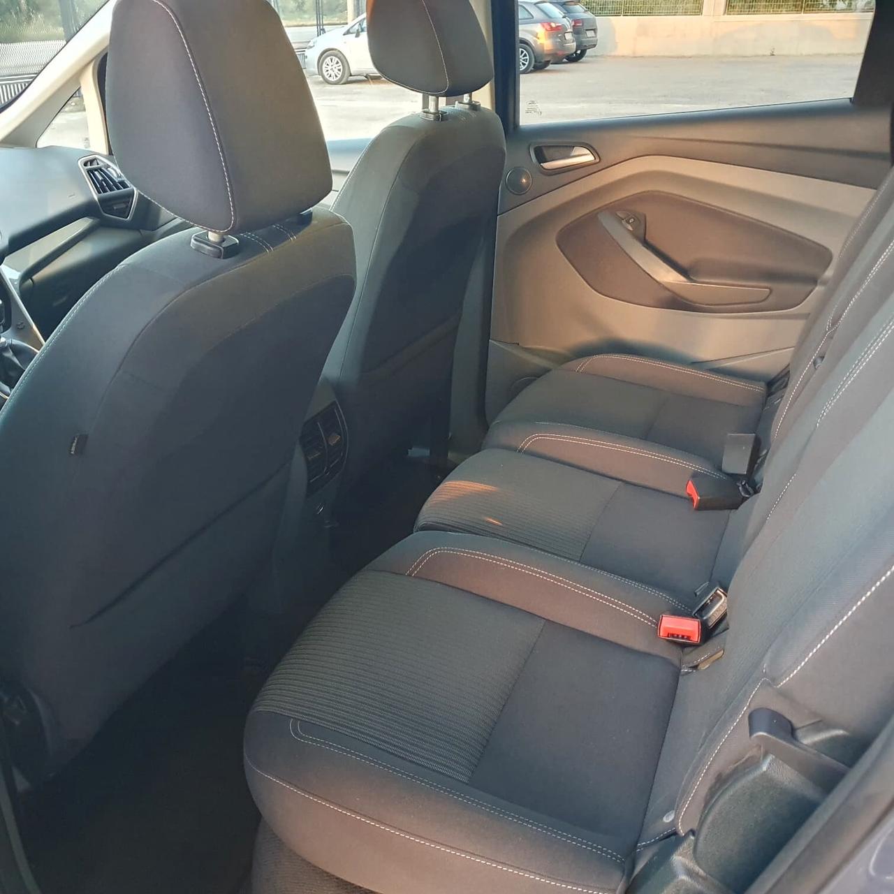 Ford C-Max 1.6 TDCi 115CV Titanium