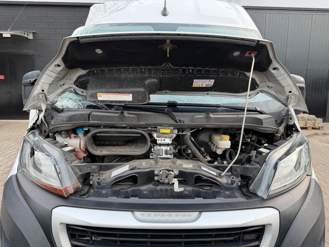 Peugeot Boxer 330 2.2 BlueHDi 140 CV Furgone INCIDENTATO START OK