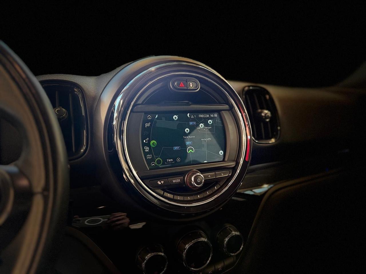 Mini Cooper D Countryman 2.0 Business ALL4 Automatica