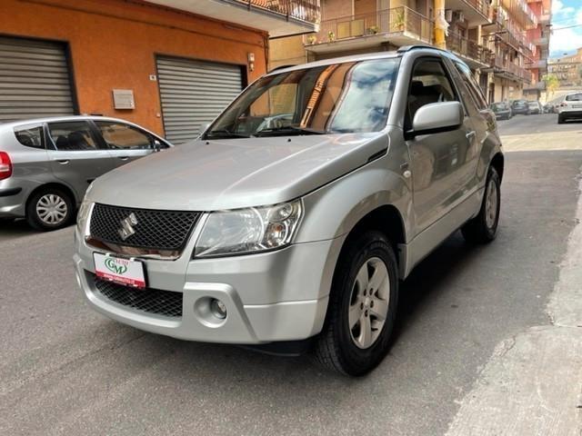 Suzuki Grand Vitara 1.9 DDiS - 3 porte 4x4