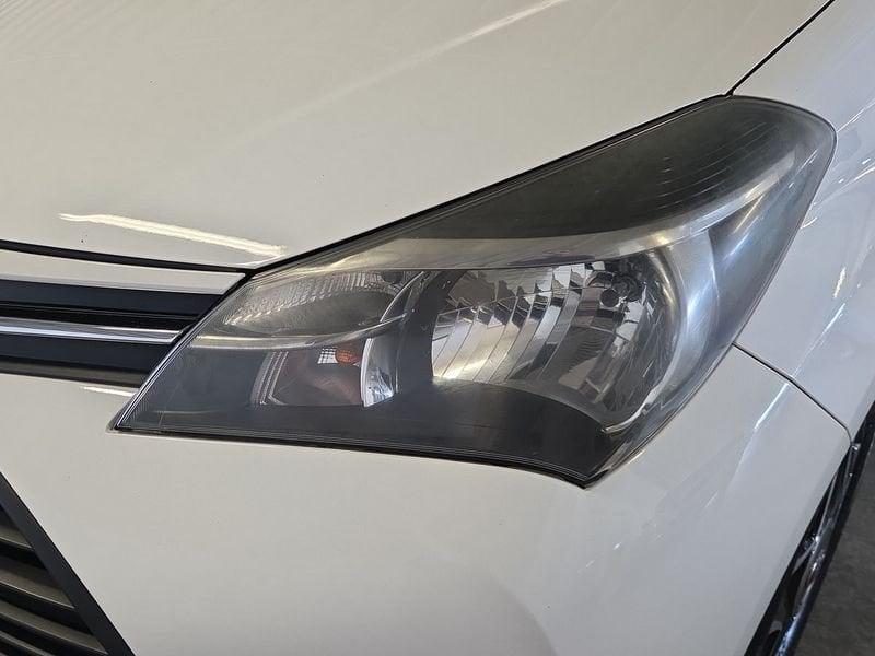 Toyota Yaris 3ª serie 1.0 5 porte Cool
