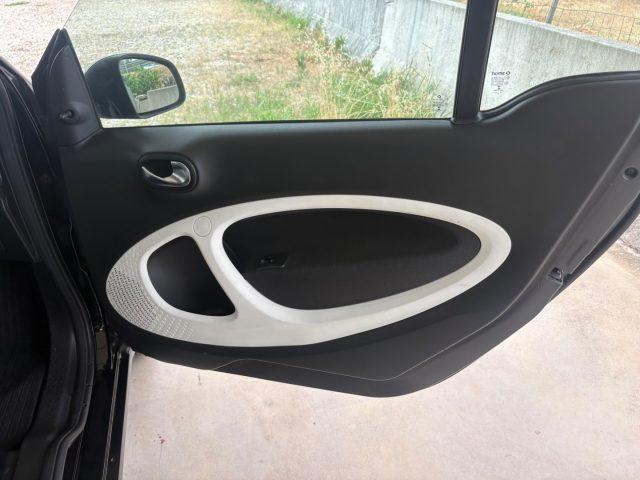 SMART ForTwo 70 1.0 Passion POCHI CHILOMETRI PRONTA CONSEGNA