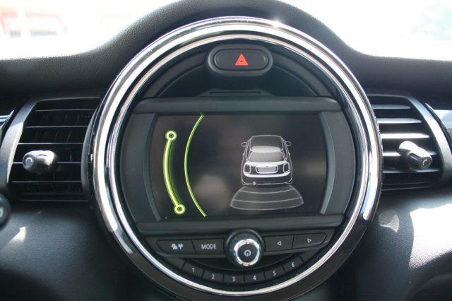 MINI Cooper D 1.5 7SEVEN