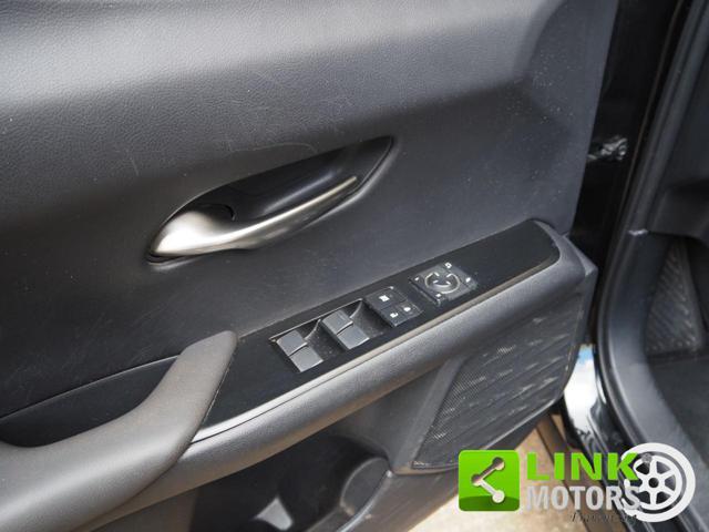 LEXUS UX 250h Hybrid Business