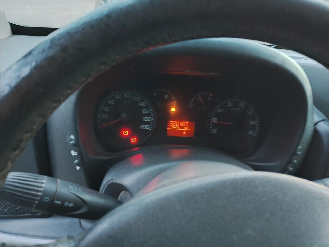 Fiat Doblò 1.9 MJT 120 CV Active
