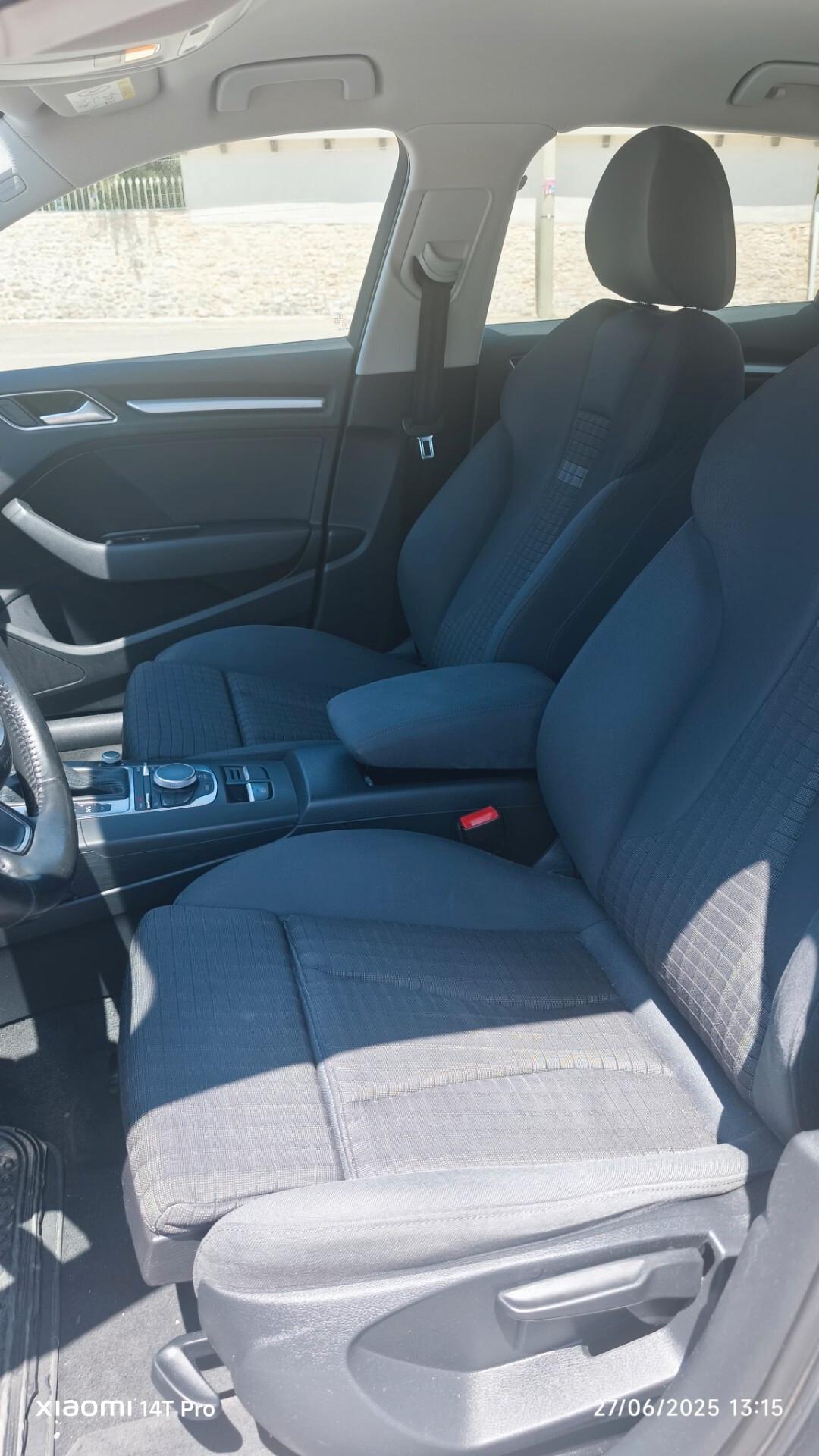 Audi A3 SPB 1.6 TDI 105CV S-TRONIC ATTRACTION 2014