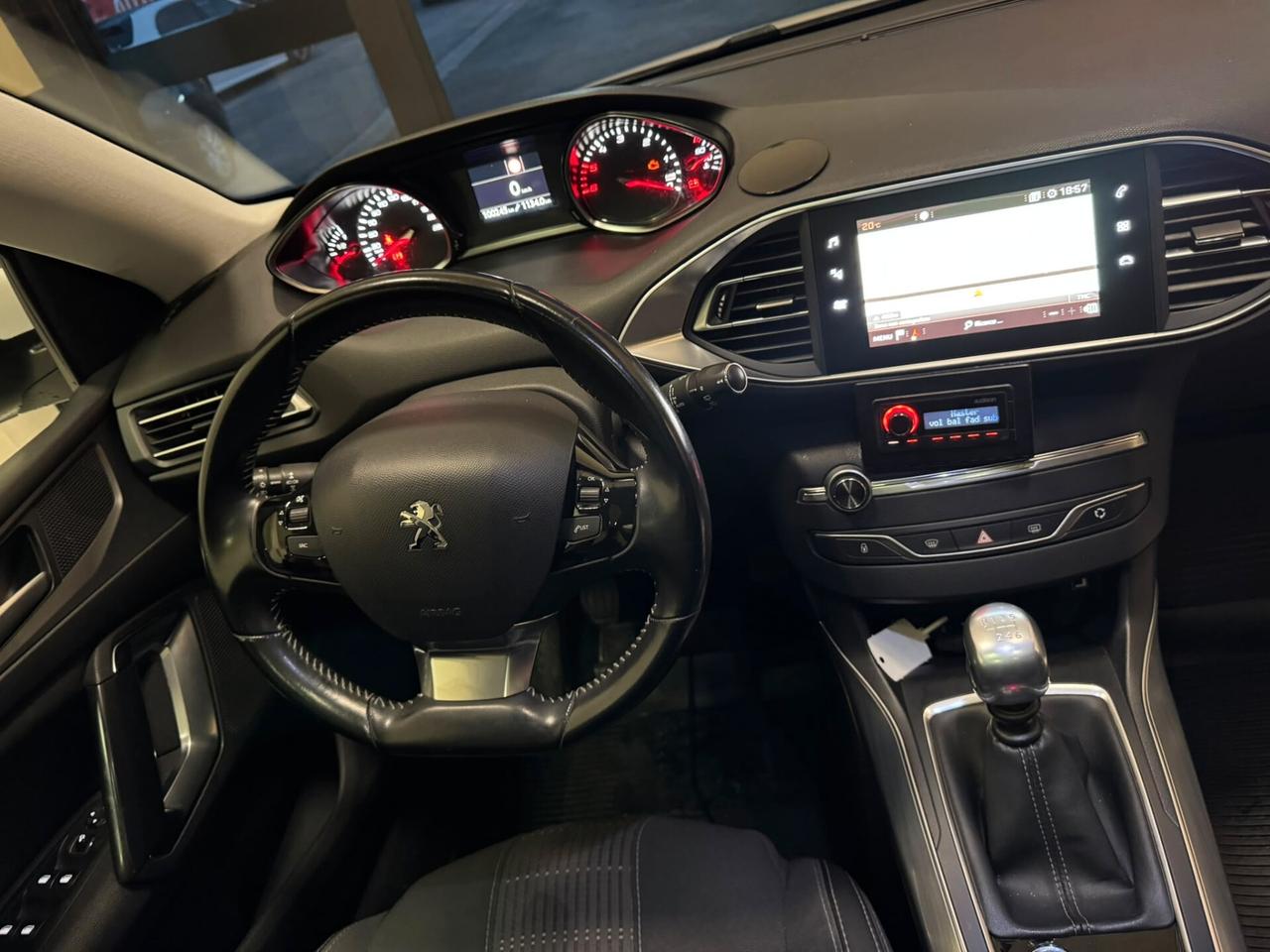 Peugeot 308 BlueHDi 130 S&S SW Allure