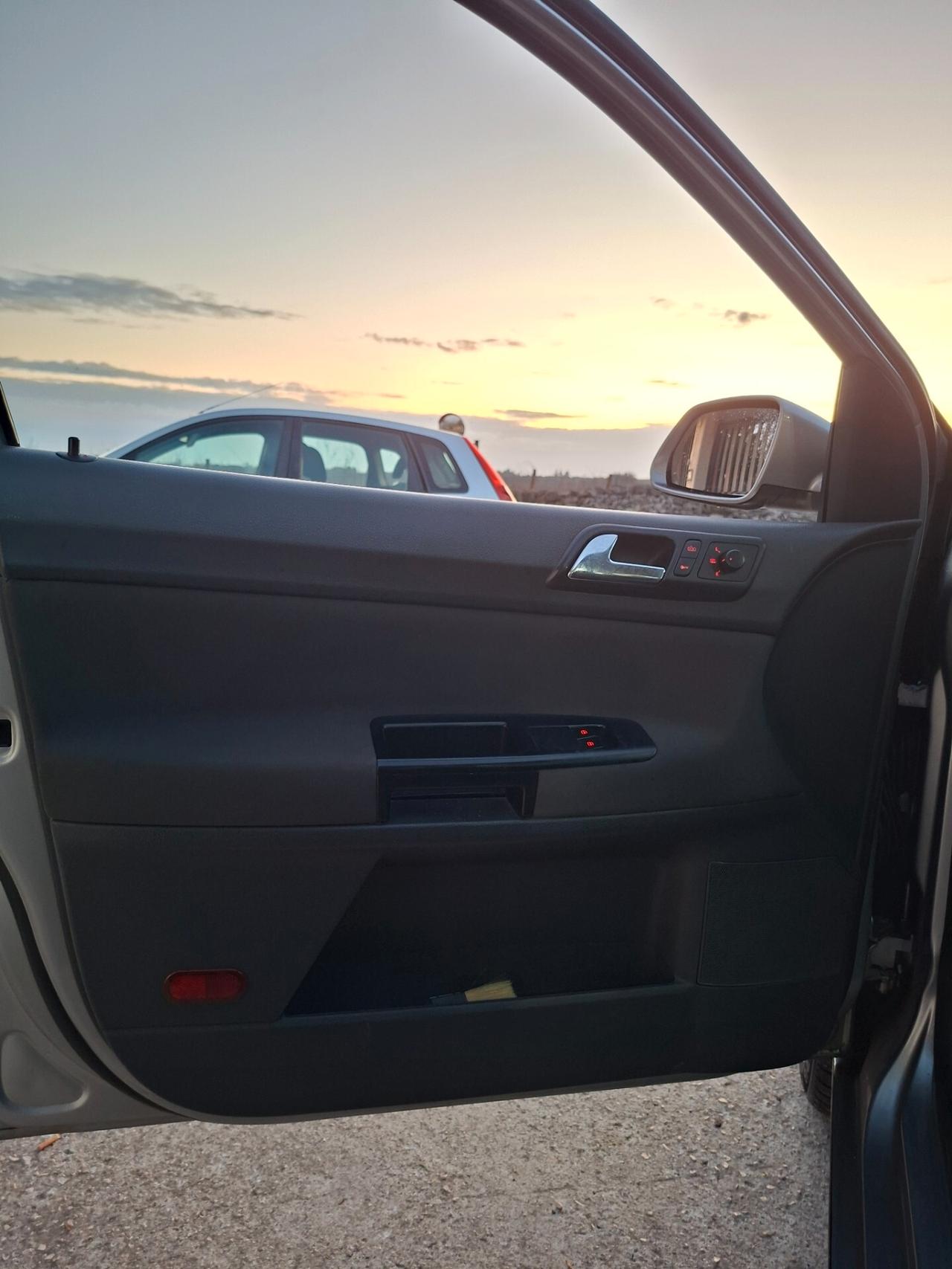 Volkswagen Polo 1.4/69CV TDI DPF 5p. Sportline