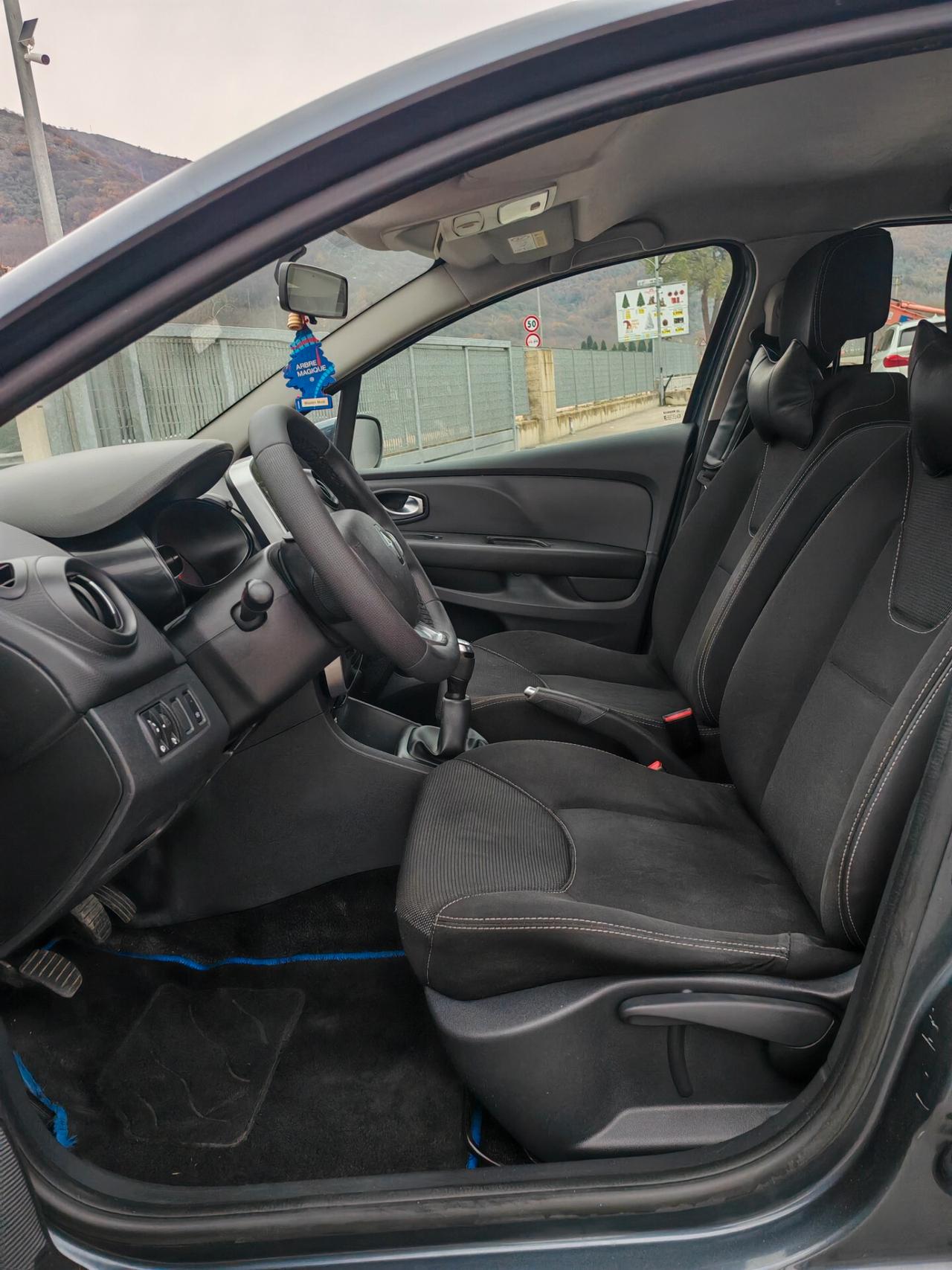 Renault Clio dCi 8V 75 CV Start&Stop 5 porte Energy Intens