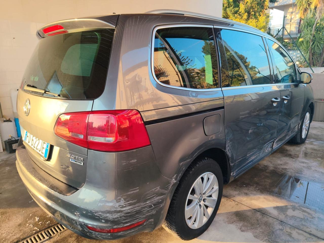 Volkswagen Sharan 2.0 TDI DSG 7 Posti
