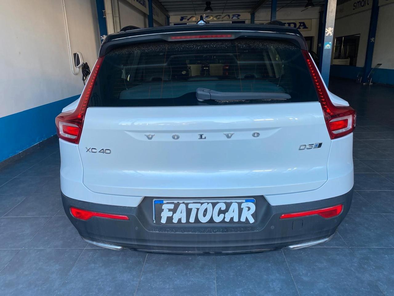 Volvo XC40 D3 AWD R-design