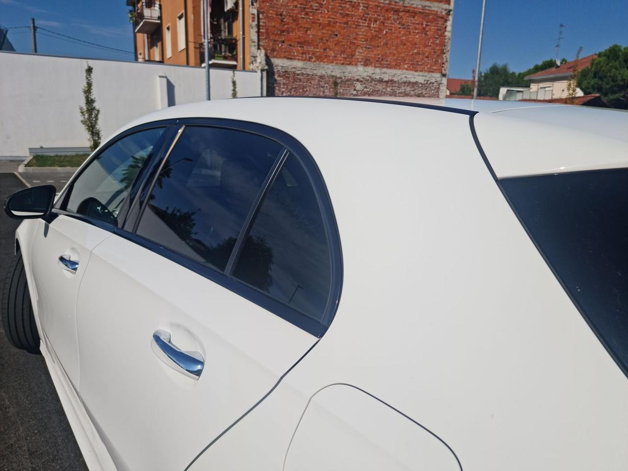 Mercedes-Benz A 180 AMG Line Premium #6483