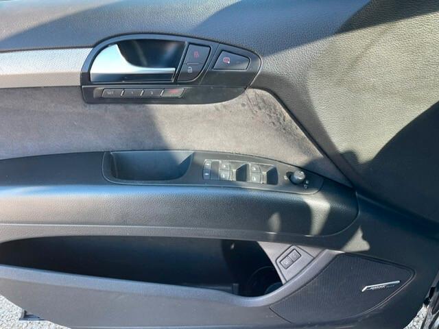 Audi Q7 3.0 V6 TDI 233CV quattro tiptronic