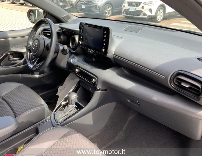 Toyota Yaris 4ª serie 1.5 Hybrid 5 porte Lounge