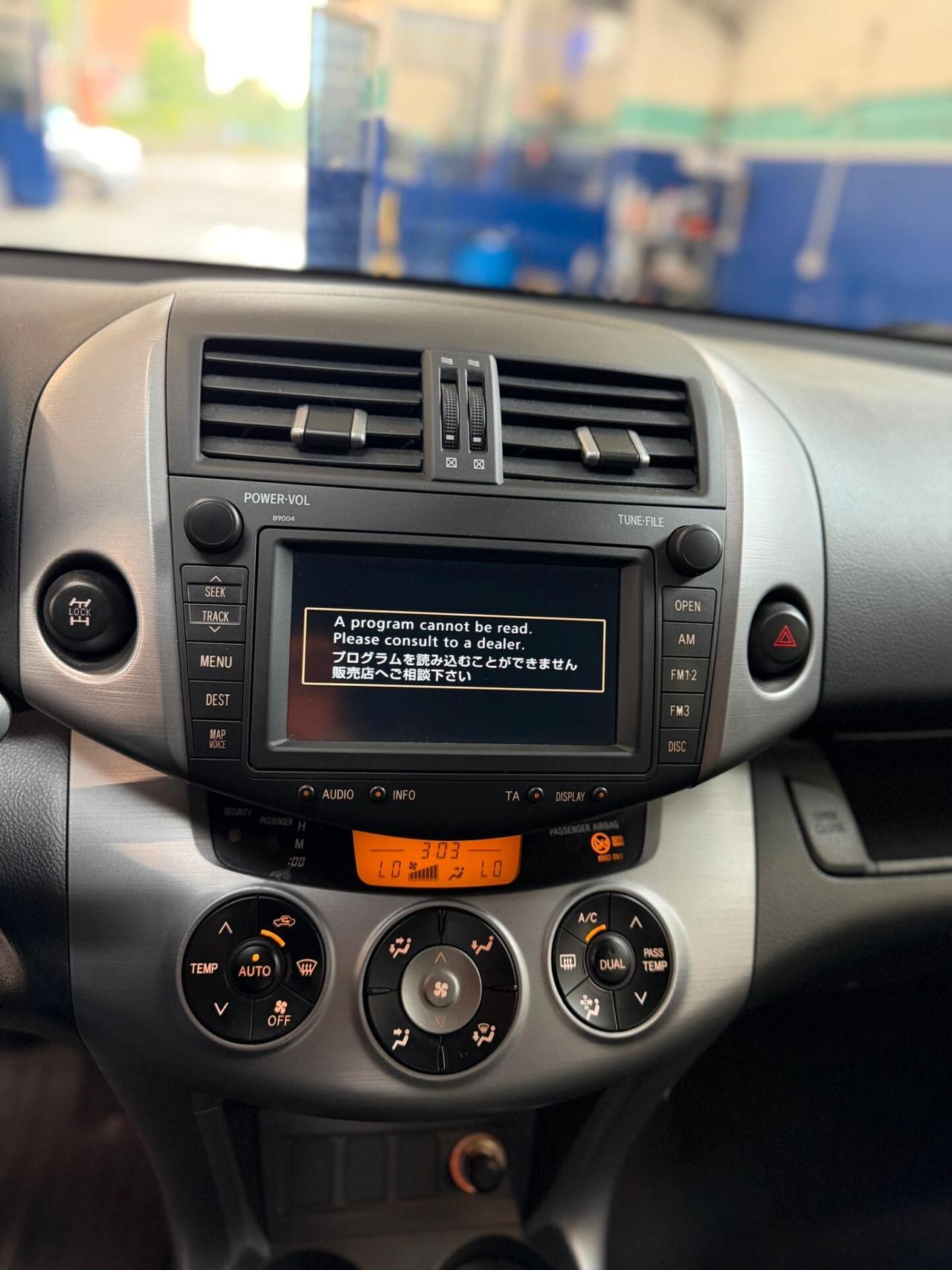 Toyota RAV 4 RAV4 Crossover 2.2 D-4D 150 CV DPF Luxury