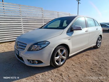 Mercedes-benz B 180 CDI BlueEFFICIENCY Premium