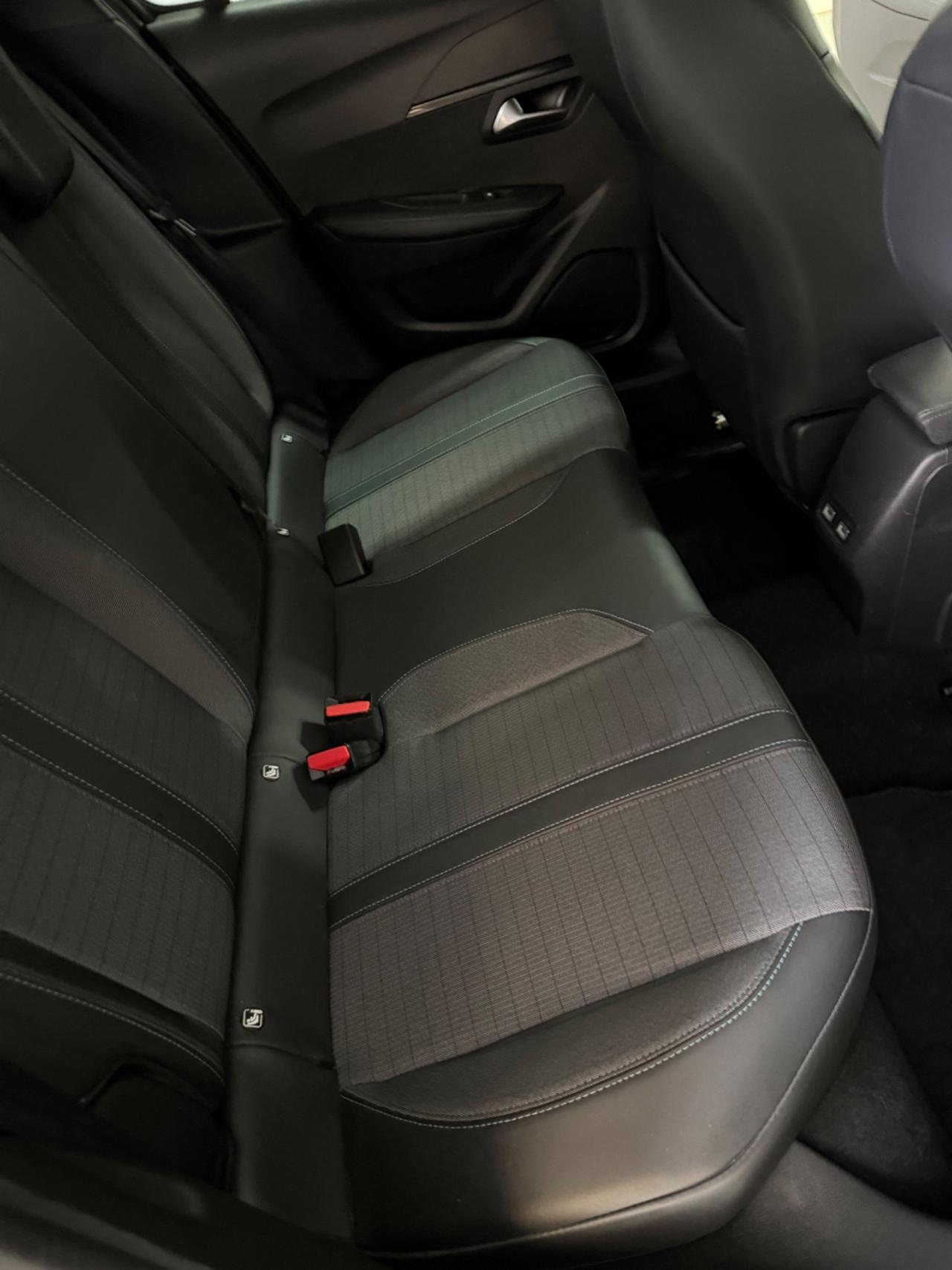 Peugeot 208 PureTech 100 Stop&Start EAT8 5 porte GT Line