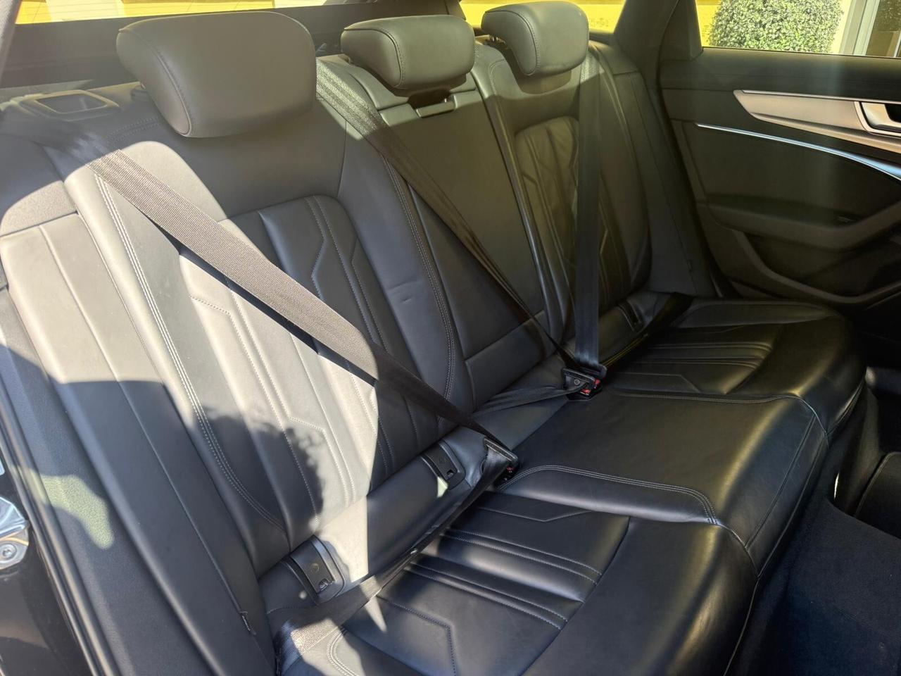 Audi A6 Avant 40 2.0 TDI S tronic Business Design Tetto Panoramico Pelle Totale