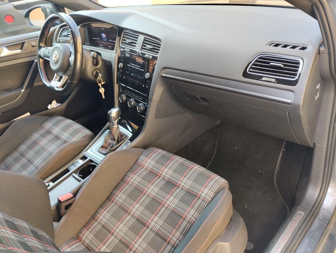 VOLKSWAGEN Golf GTI Performance 2.0 245 CV TSI DSG 5p. BMT