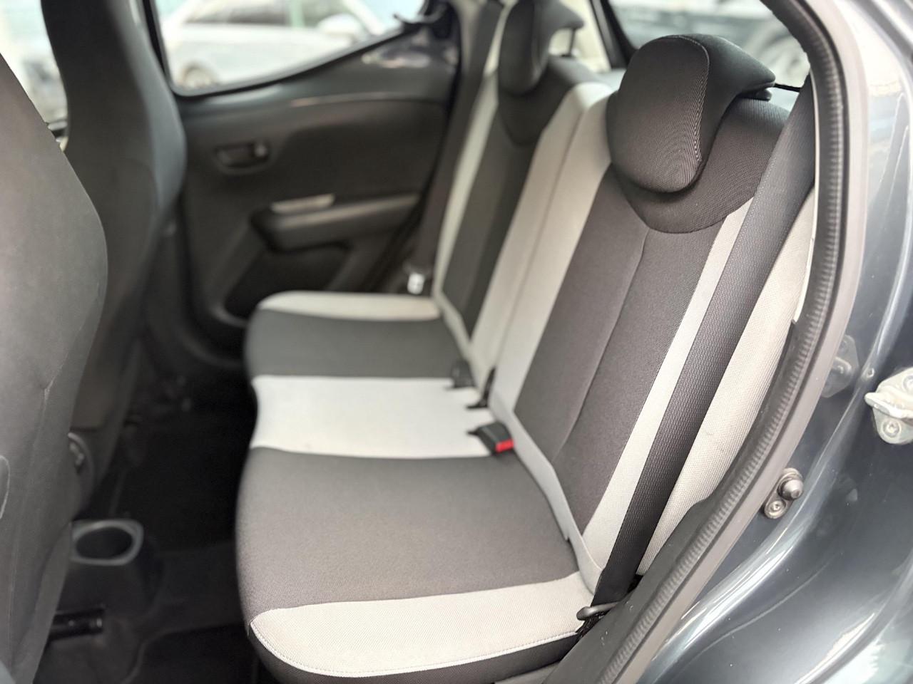 Toyota Aygo 1.0 Benzina 69CV E5 Automatica - 2015