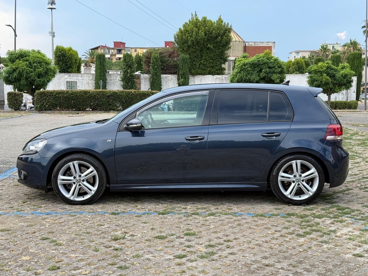 VOLKSWAGEN Golf 2010 1.4 TSI 160CV DSG R-Line