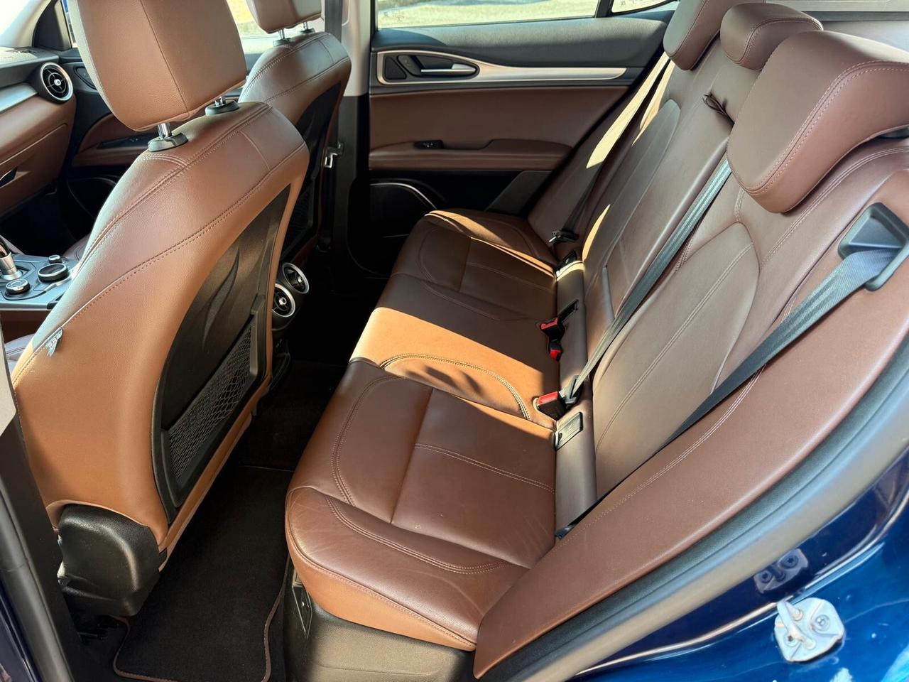 Alfa Romeo Stelvio 2.2 Turbodiesel 210 CV AT8 Q4 Executive