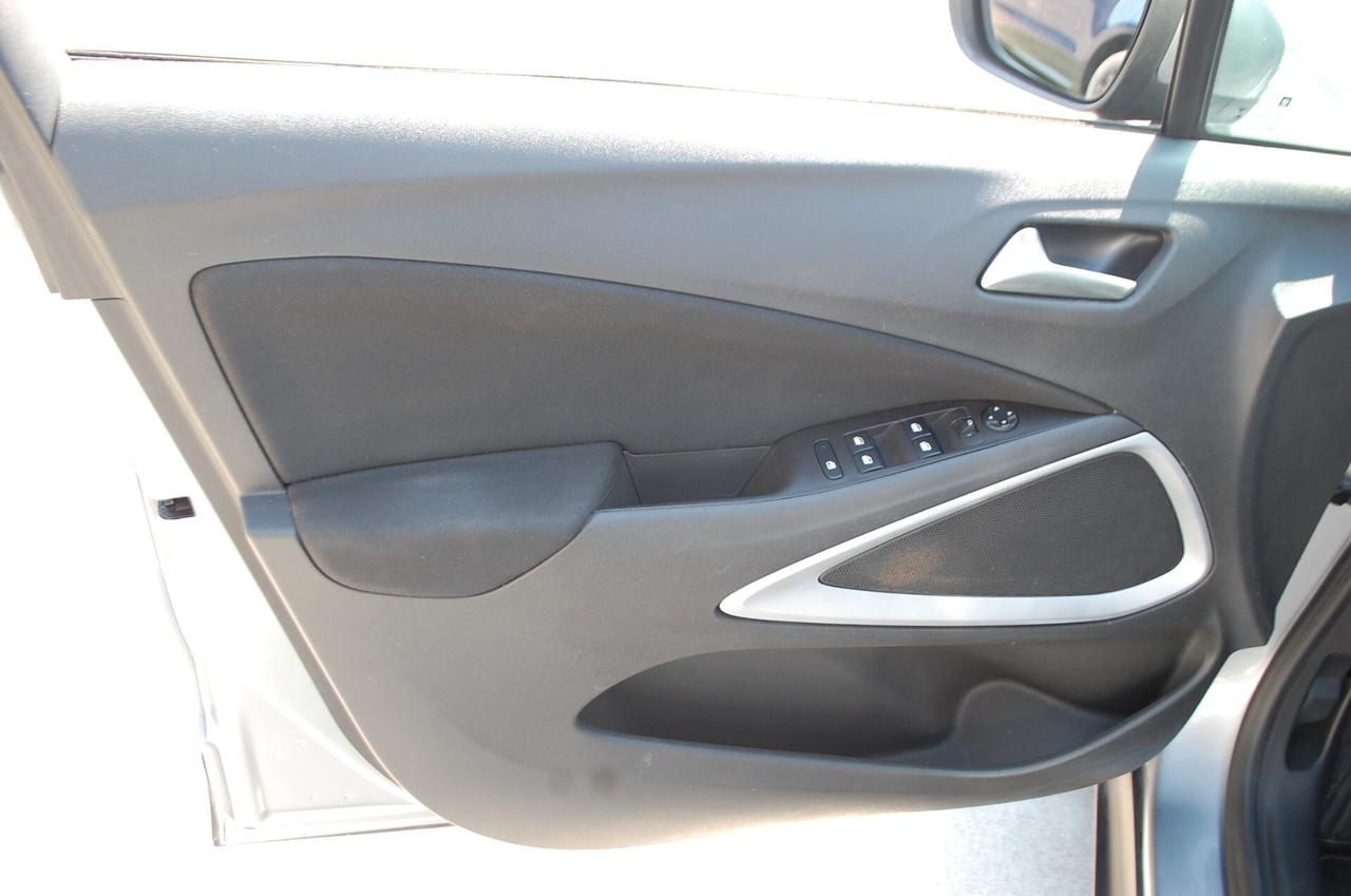 Opel Crossland X 1.2 Advance 83CV Uff Italy Lega USB Lega X