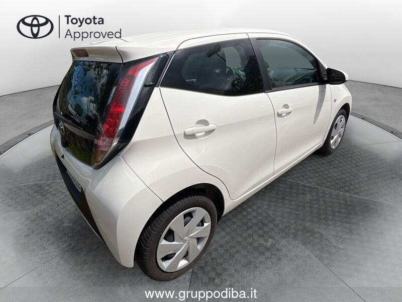 Toyota Aygo II 2018 5p 5p 1.0 x-cool 72cv