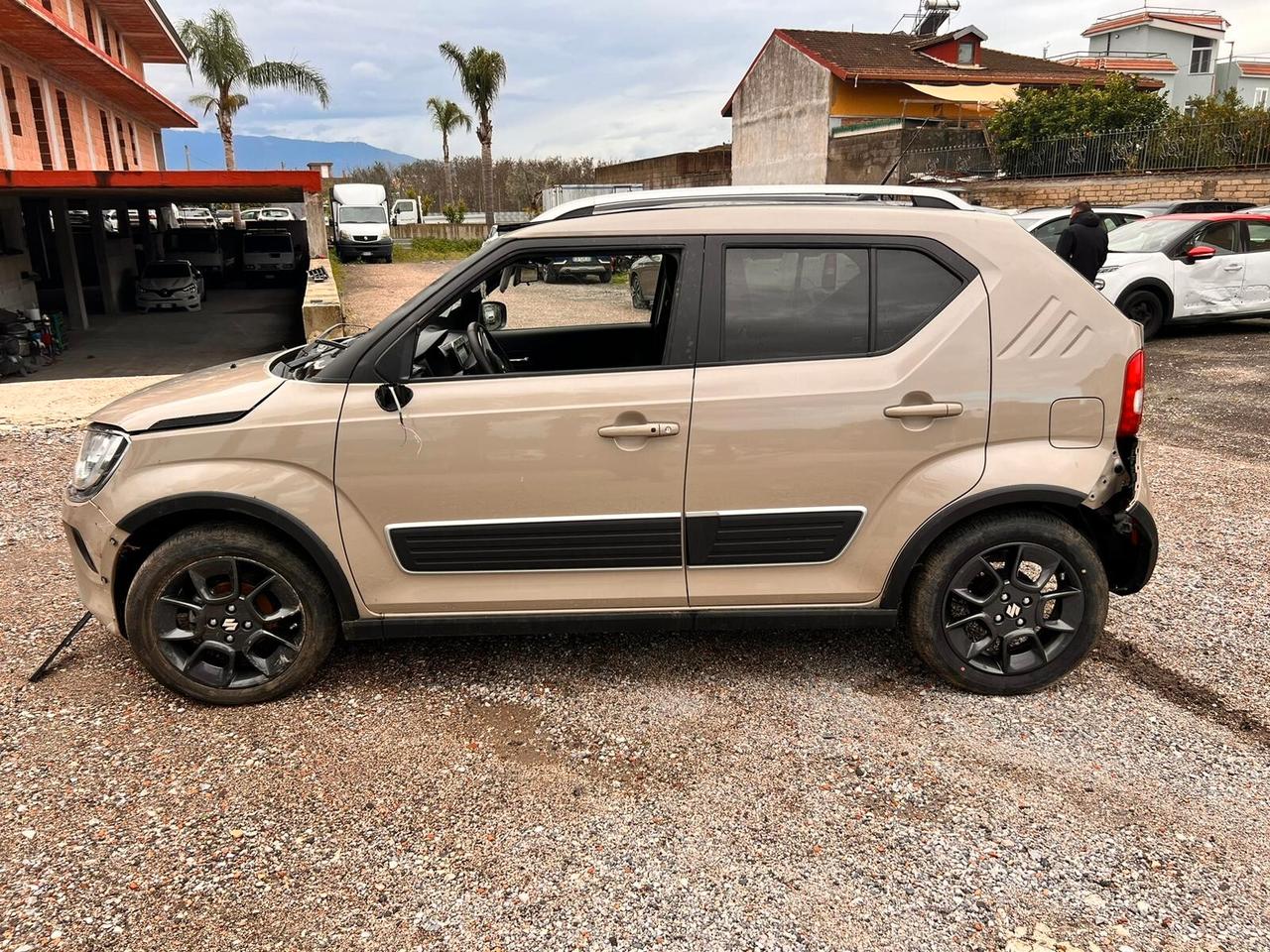 Suzuki Ignis 1.2 Hybrid Top
