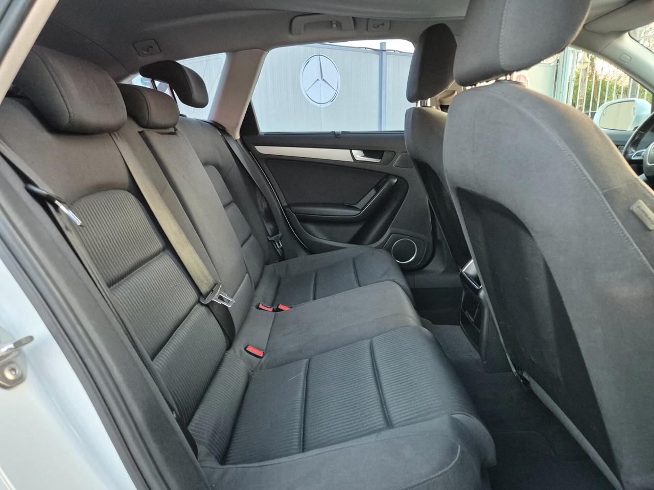 Audi A4 2.0 TDI 143 CV AUTOMATICA NUOVA FULL 2010